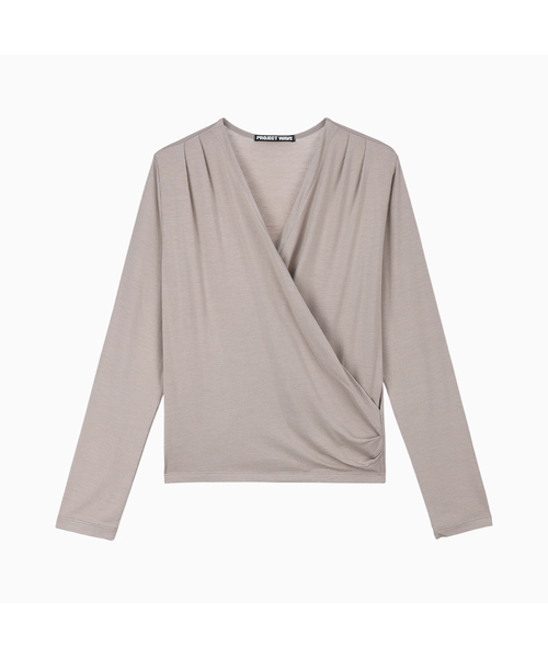 PROJECT WAVE(プロジェクトウェーブ)の「Deep V Lap T Shirts (5color)(Tシャツ/カットソー・レディース・Beige/ライトグレー/Wine/アイボリー/ブラック・FREE)」の4枚目の写真