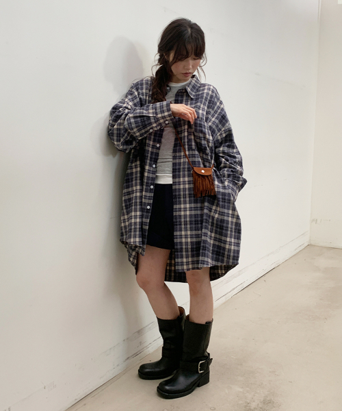 RONRON(ロンロン)の「RIBBON PIN SET SHIRT DRESS NAVY CHECK(ワンピース・レディース・その他・FREE)」の3枚目の写真