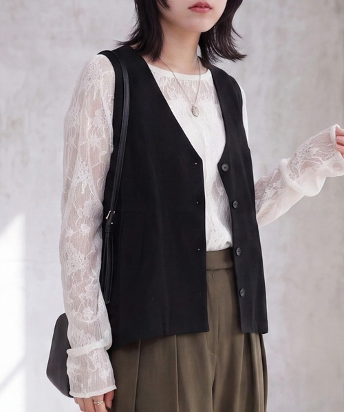 SELECT LEVERY(セレクトリベリー)の「コーデュロイベスト(ベスト・レディース・ベージュ/ブラック/アイボリー・MEDIUM)」の18枚目の写真