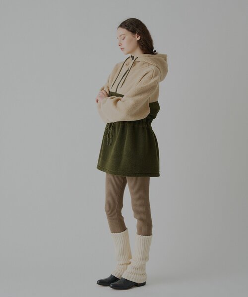 WHIMSIC(ウィムジック)の「【UNISEX】ボアフリースアノラックフーディー(パーカー・メンズ・オリーブ/ブラウン/ブラック・FREE)」の4枚目の写真