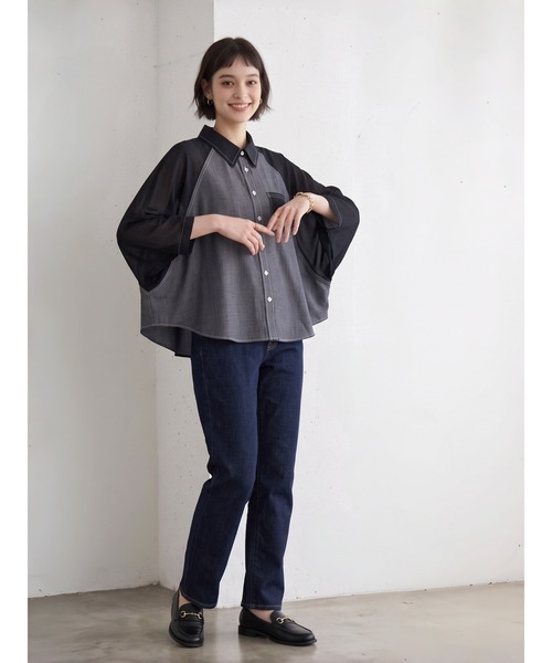 Sew loop（ソーループ）の「袖シフォン 異素材切替 配色ステッチ ラグランワイドスリーブシャツ（シャツ/ブラウス・レディース・ネイビー/ブラック・FREE）」の5枚目の写真