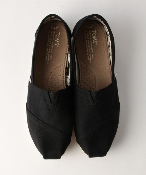 TOMS（トムス）の「TOMS キャンバススリッポン（スリッポン・レディース・オフホワイト/ブラック/ダークグレー/ネイビー・22.5cm/23cm/24cm/24.5cm/23.5cm）」の2枚目の写真