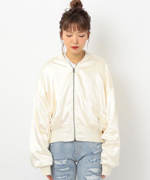 Another Edition(アナザーエディション)の「サテンショートMA-1 ◆(MA-1・レディース・ブラック/オフホワイト・SMALL/MEDIUM)」の11枚目の写真