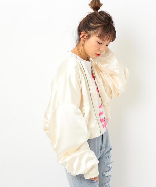 Another Edition(アナザーエディション)の「サテンショートMA-1 ◆(MA-1・レディース・ブラック/オフホワイト・SMALL/MEDIUM)」の7枚目の写真