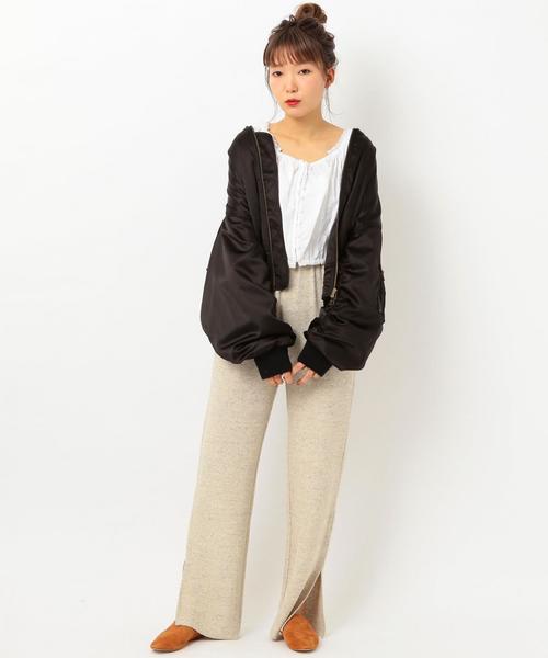 Another Edition(アナザーエディション)の「サテンショートMA-1 ◆(MA-1・レディース・ブラック/オフホワイト・SMALL/MEDIUM)」の3枚目の写真