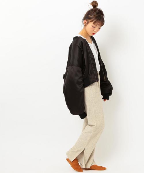 Another Edition(アナザーエディション)の「サテンショートMA-1 ◆(MA-1・レディース・ブラック/オフホワイト・SMALL/MEDIUM)」の4枚目の写真