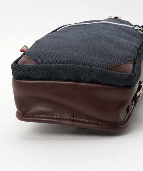 Orobianco（オロビアンコ）の「【Orobianco　オロビアンコ】　GIACOMIO 13-H(JEANS)　ジーンズ調素材　ボディバッグ　モノレール　/　90429（ボディバッグ/ウエストポーチ・メンズ・ネイビー/ブルー系その他/ブラック/ライトブルー・FREE）」の13枚目の写真