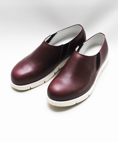 OURET(オーレット)の「OIL LEATHER VIBRAM SOLE SIDE GORE PLAIN TOE(ブーツ・メンズ・ブラック/グレー系その他/グリーン/ボルドー・42/43/41)」の4枚目の写真