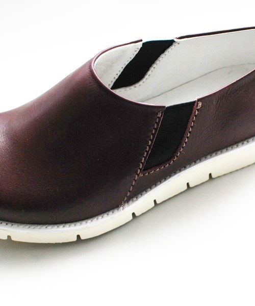 OURET(オーレット)の「OIL LEATHER VIBRAM SOLE SIDE GORE PLAIN TOE(ブーツ・メンズ・ブラック/グレー系その他/グリーン/ボルドー・42/43/41)」の10枚目の写真