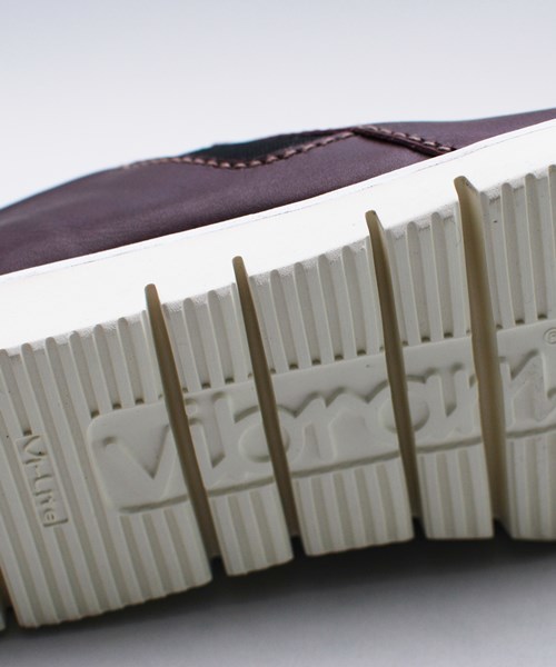 OURET(オーレット)の「OIL LEATHER VIBRAM SOLE SIDE GORE PLAIN TOE(ブーツ・メンズ・ブラック/グレー系その他/グリーン/ボルドー・42/43/41)」の14枚目の写真