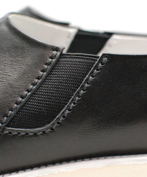 OURET(オーレット)の「OIL LEATHER VIBRAM SOLE SIDE GORE PLAIN TOE(ブーツ・メンズ・ブラック/グレー系その他/グリーン/ボルドー・42/43/41)」の21枚目の写真