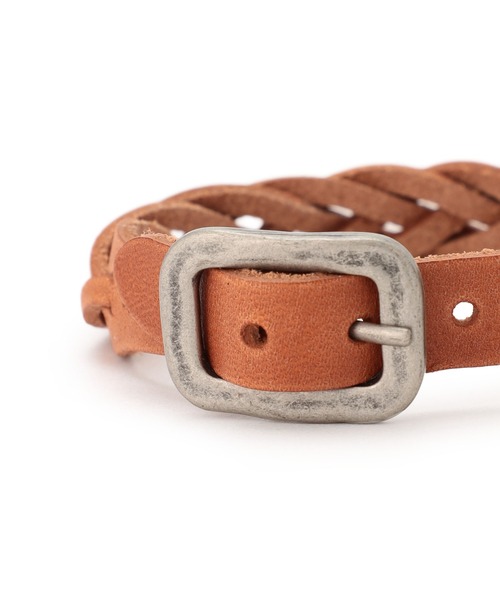 IL BISONTE(イルビゾンテ)の「IL BISONTE / ORIGINAL LEATHER / ブレスレット(ブレスレット・レディース・ブラック/ダークブラウン/レッド/オリーブ/ネイビー/グレー/グリーン/オレンジ/ナチュラル/ライトブラウン/レンガ/その他/ホワイト・2/1/FREE)」の21枚目の写真
