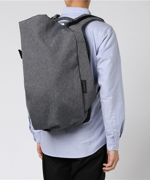 Cote&Ciel(コートエシエル)の「◇Cote&Ciel / コート エ シエル: ISAR RUCKSACK M(バックパック/リュック・メンズ・チャコールグレー/ブラック・FREE)」の7枚目の写真