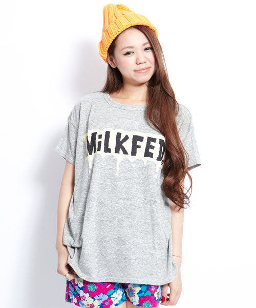 MILKFED.（ミルクフェド）の「BF S/S TEE DRIP CRANIUM（Tシャツ/カットソー・レディース・アッシュグレー/レッド/ネイビー・SMALL/MEDIUM）」の2枚目の写真