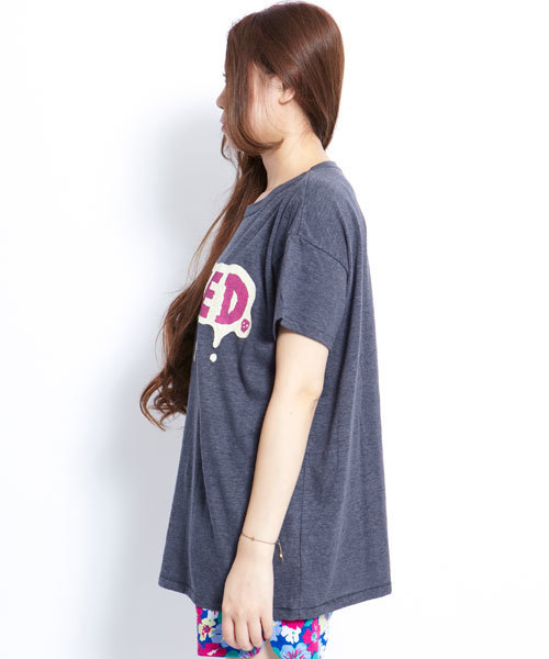 MILKFED.（ミルクフェド）の「BF S/S TEE DRIP CRANIUM（Tシャツ/カットソー・レディース・アッシュグレー/レッド/ネイビー・SMALL/MEDIUM）」の4枚目の写真