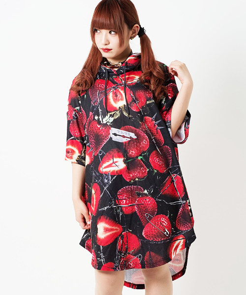 TRAVAS TOKYO(トラバス トウキョウ)の「総柄いちごビッグシルエット ...