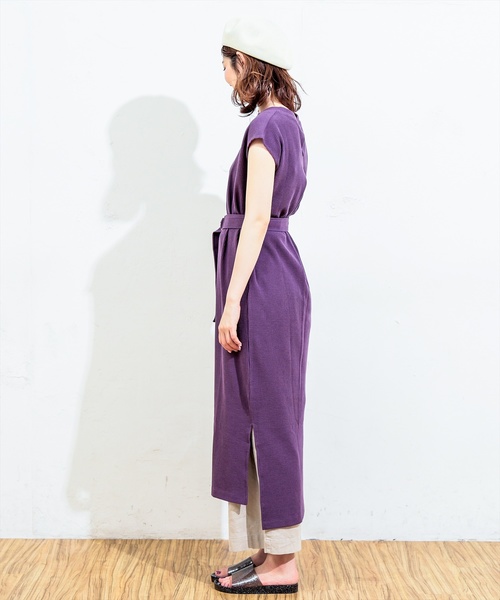 natural couture（ナチュラルクチュール）の「Dカンベルト付きワッフルTワンピ（ワンピース・レディース・ブラック/パープル/アイボリー/キャメル/ブラウン・FREE）」の22枚目の写真