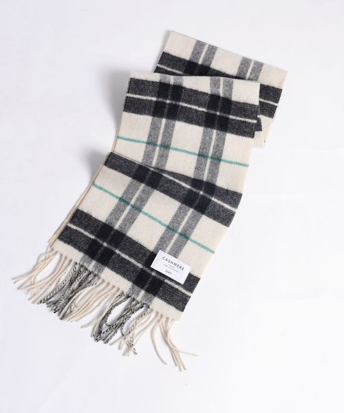 SHIPS（シップス）の「カシミヤリバーシブルマフラーチェック◇（マフラー・レディース・ブラック/ライトグレー/ブラウン/ナチュラル/ネイビー/レッド/ブルー/オレンジ・ONE SIZE）」の11枚目の写真