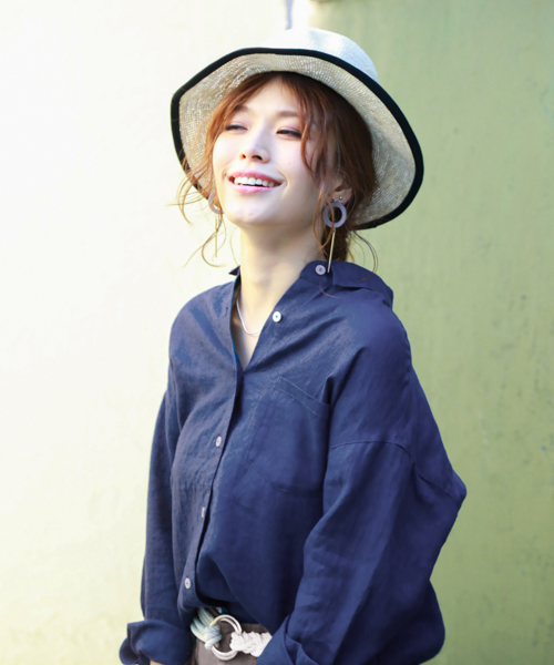 BAYFLOW(ベイフロー)の「リネンシャツ(シャツ/ブラウス・レディース・ホワイト/カーキ/ブルー/ネイビー/イエロー・SMALL/MEDIUM)」の21枚目の写真