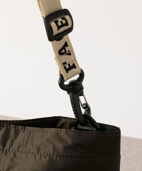 THE NORTH FACE PURPLE LABEL（ザ ノースフェイス パープルレーベル）の「一部カラー別注 [ ザ・ノースフェイス] ST TNFP LIGHT WEIGHT LOGO テープ ショルダー（ショルダーバッグ・メンズ・ロイヤルブルー/ブラウン/オリーブ/ブラック/ベージュ・FREE）」の8枚目の写真