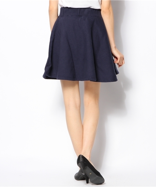 Another Edition(アナザーエディション)の「AE SWEAT フレアー SK(スカート・レディース・ネイビー/オフホワイト/ダークグレー・フリー)」の5枚目の写真