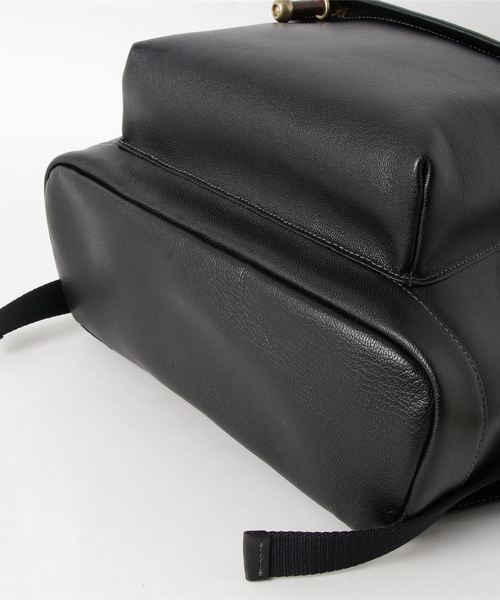 TOFF&LOADSTONE(トフアンドロードストーン)の「TOFF&LOADSTONE / "GOAT BACKPACK" ゴートレザーバックパック《ESTNATION EXCLUSIVE》(バックパック/リュック・メンズ・ネイビー/ブラック・FREE)」の5枚目の写真