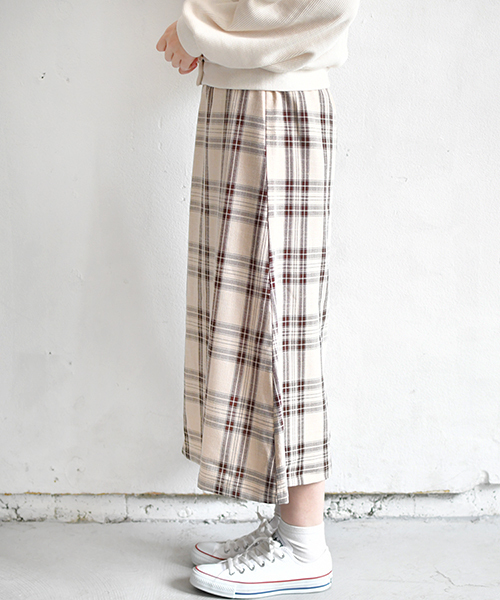 PairPair(ペアペア)の「チェック柄マーメイドスカート(スカート・レディース・ベージュ/ライトグレー・FREE)」の10枚目の写真