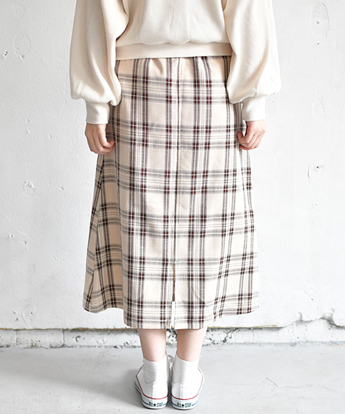 PairPair(ペアペア)の「チェック柄マーメイドスカート(スカート・レディース・ベージュ/ライトグレー・FREE)」の8枚目の写真