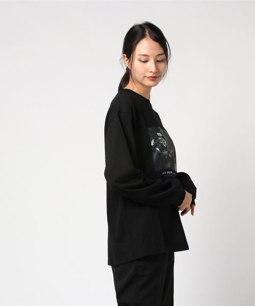 ottilie(オティーリエ)の「フォトプリントロンT カフェ(Tシャツ/カットソー・レディース・ブラック/オフホワイト/モカ・FREE)」の4枚目の写真