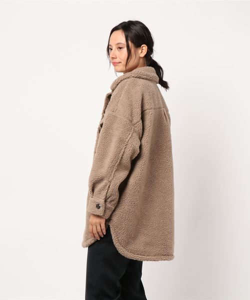 STYLEBLOCK（スタイルブロック）の「ビッグシルエットボアCPOジャケット（ミリタリージャケット・レディース・アイボリー/ライトベージュ/ベージュ/キャメル/ブラック・M）」の6枚目の写真