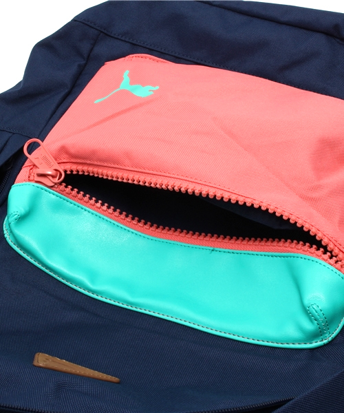 PUMA（プーマ）の「バックパック - I LIKE PUMA（バックパック/リュック・メンズ・ブラック×ブルー/ネイビー・フリー）」の14枚目の写真