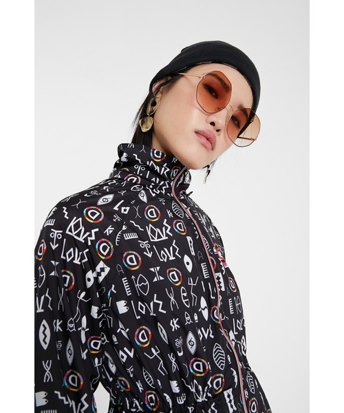 Desigual(デシグアル)の「エコフレンドリーレインコート(その他アウター・レディース・ブラック・2L/S/M/L)」の6枚目の写真