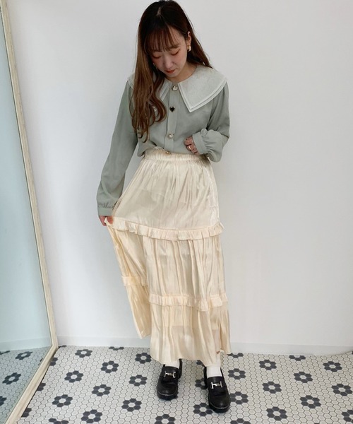 apres jour（アプレジュール）の「キラキラクロスフリルスカート【ZOZOTOWN限定アイテム】（スカート・レディース・ベージュ/ライトグレー/アイボリー・フリー）」の12枚目の写真