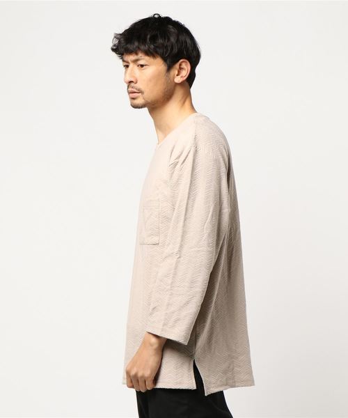 TRAP/U （トラップユー）の「【TRAP/U】ヘリンボーンジャガード ビッグカットソー（Tシャツ/カットソー・メンズ・モカ/ライトピンク/ホワイト/ベージュ・LARGE/MEDIUM）」の11枚目の写真