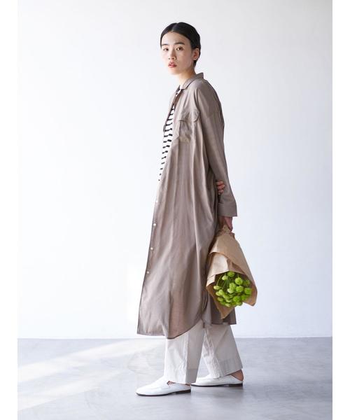 AMERICAN HOLIC（アメリカンホリック）の「Wポケット開襟シャツワンピース（ワンピース・レディース・チャコールグレー/ライトベージュ/ストライプ/ドット/モカ・M/L）」の21枚目の写真