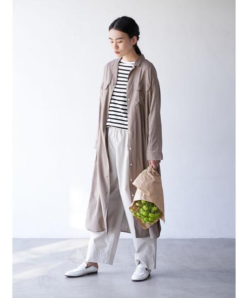 AMERICAN HOLIC（アメリカンホリック）の「Wポケット開襟シャツワンピース（ワンピース・レディース・チャコールグレー/ライトベージュ/ストライプ/ドット/モカ・M/L）」の3枚目の写真