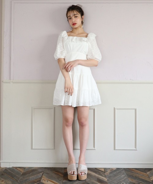 one after another NICE CLAUP(ワンアフターアナザーナイスクラップ)の「ティアードフリルワンピース(ワンピース・レディース・オフホワイト/ベージュ・FREE)」の13枚目の写真