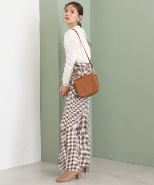 one after another NICE CLAUP(ワンアフターアナザーナイスクラップ)の「総レースパフ袖トップス(シャツ/ブラウス・レディース・ベージュ/ブラック/アイボリー・FREE)」の13枚目の写真