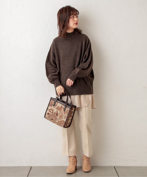 natural couture（ナチュラルクチュール）の「ポンチスエードセンタープレスパンツ（その他パンツ・レディース・サックスブルー/アイボリー/モカ/グレイッシュベージュ・FREE）」の5枚目の写真