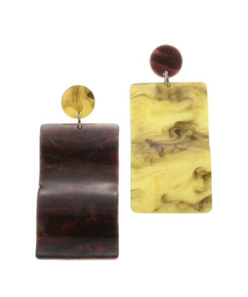 MURUA（ムルーア）の「バイカラーウェーブマーブルピアス（ピアス（両耳用）・レディース・カーキ/マスタード・FREE）」の3枚目の写真