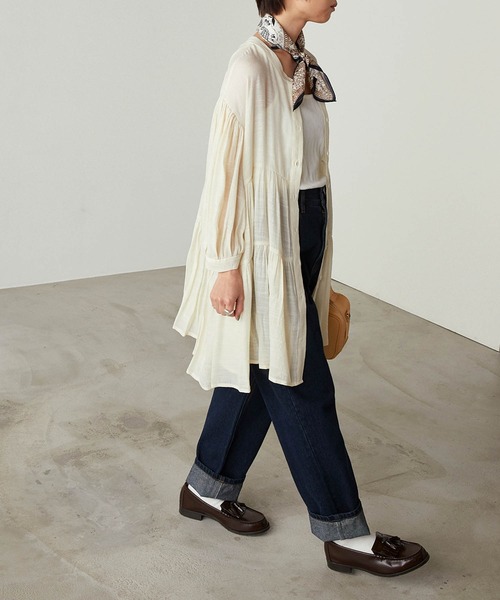 セブンフェアリー⭐︎Praia ホワイト チュニック 長袖 Oh My Tailor マットサテン ペプラムシャツチュニック オーマイ