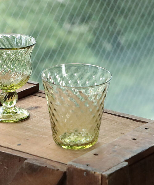 野田収　個展作品　手びねりのグラス(Ｂ）新島硝子　コーガ石　自然の緑色 東京】新島ガラスアートセンター / 新島ガラス 魚子グラス（グラス