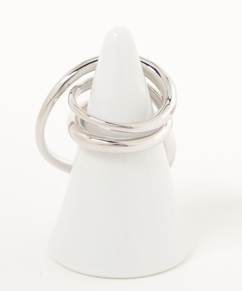Charlotte Chesnais（シャルロットシェネ）の「Charlotte chesnais / シャルロットシェネ：Round trip ring：15BA005AR[ANN]（リング・レディース・シルバー・49）」の2枚目の写真