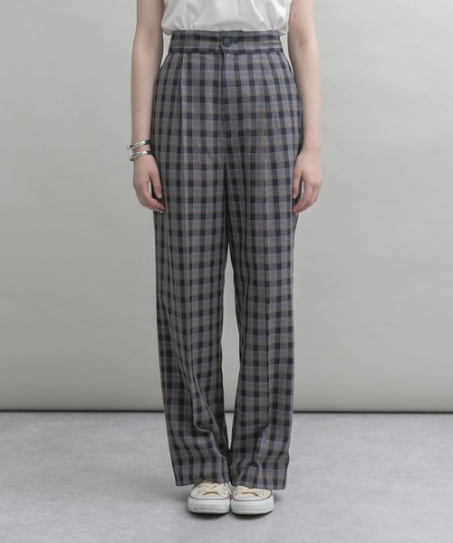 UR Lab.（アーバンリサーチラボ）の「『34サイズ/低身長向けも展開』チェックワイドパンツ（その他パンツ・レディース・ネイビー/イエロー/ベージュ・38/34/36）」の12枚目の写真