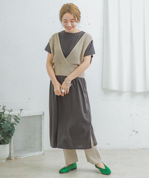 ITEMS URBANRESEARCH（アイテムズ アーバンリサーチ）の「ビスチェセットカットワンピース（ワンピース・レディース・チャコールグレー/ブラウン/ベージュ・FREE）」の16枚目の写真
