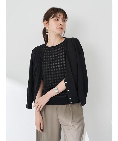 YECCA VECCA（イェッカヴェッカ）の「Vネックカーディガン＊（カーディガン/ボレロ・レディース・ブラック/ベージュ/グリーン/アイボリー・FREE）」の6枚目の写真