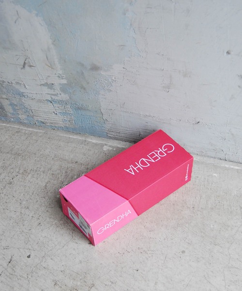 grendha（グレンダ）の「【WEB限定】【GRENDHA】グレンダ CACAU VERSTAIL（サンダル・レディース・ゴールド/ブラック・23.0cm/24.0cm）」の18枚目の写真