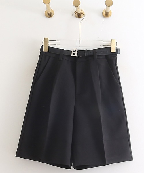 Ulysses（ユリシス）の「タックハーフパンツ（その他パンツ・レディース・キャメル/ブラック/ホワイト・M/L）」の2枚目の写真