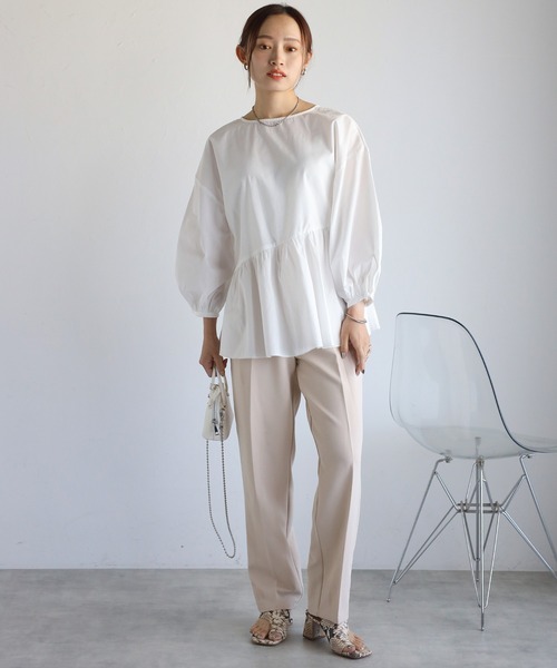 twill ラウンドペプラムボリュームブラウス twill ラウンドペプラムボリュームブラウス - メルカリ