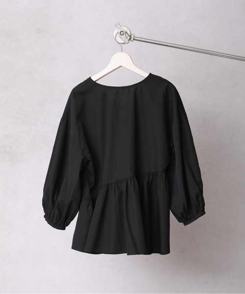 ap retro（アプレトロ）の「２WAYボリューム袖ペプラムブラウス（シャツ/ブラウス・レディース・ホワイト/ブラック/ベージュ/ライトブルー/ネイビー・FREE）」の11枚目の写真